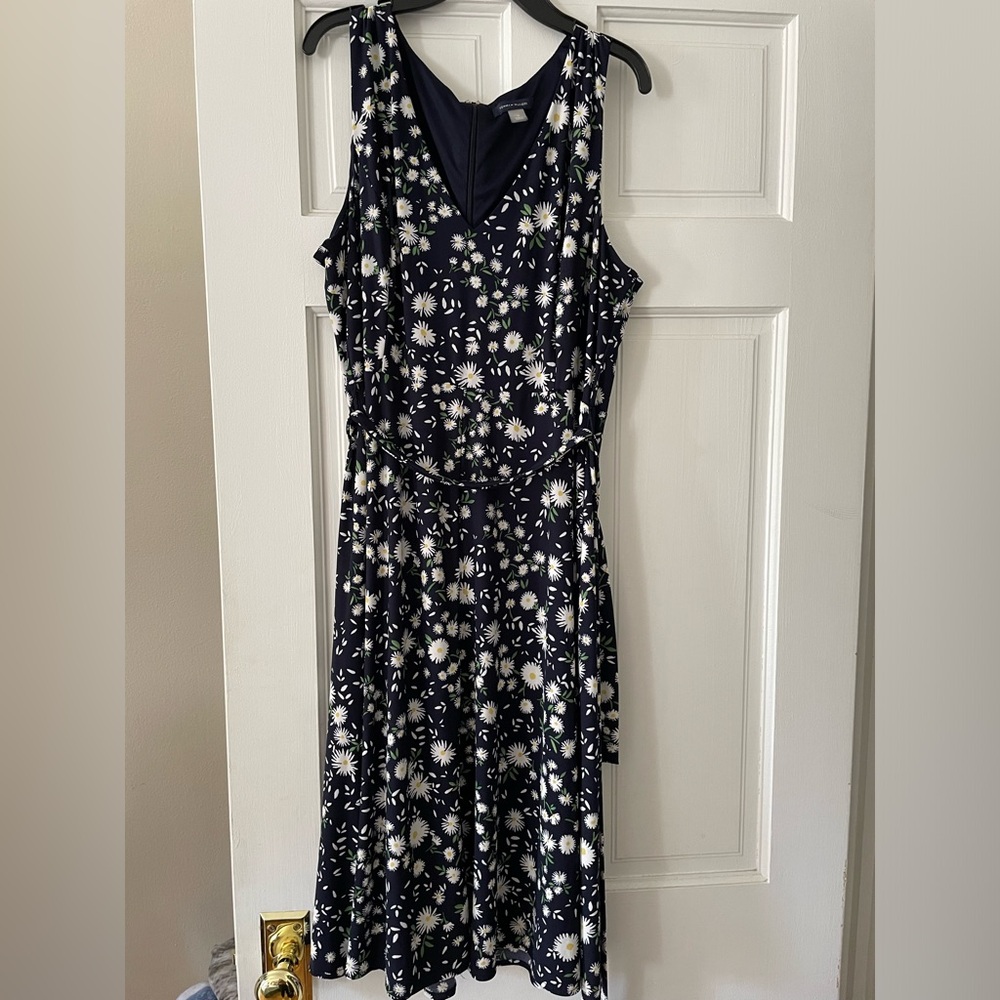Tommy Hilfiger Daisy Sleeveless Dress with Tie Belt